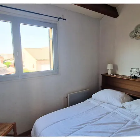 L'iranget, Maison De 6 Pers A 100 Metres Des Plages De Holiday home *