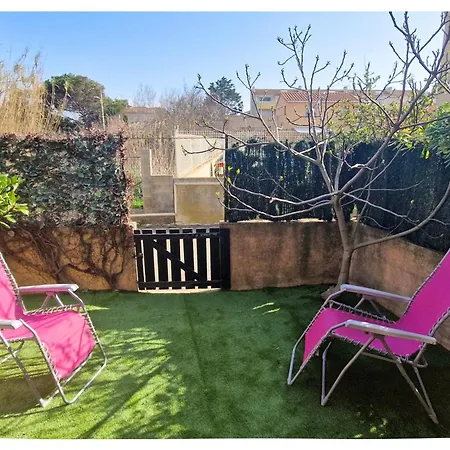 Holiday home L'iranget, Maison De 6 Pers A 100 Metres Des Plages De *